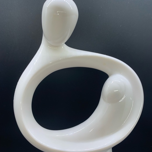 ENESCO 1997 Circle of Love by Kim Lawrence. “MIRACLES” 335428 - Picture 2 of 6